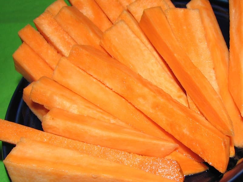 أصابع بطاطا حلوة مجمدة