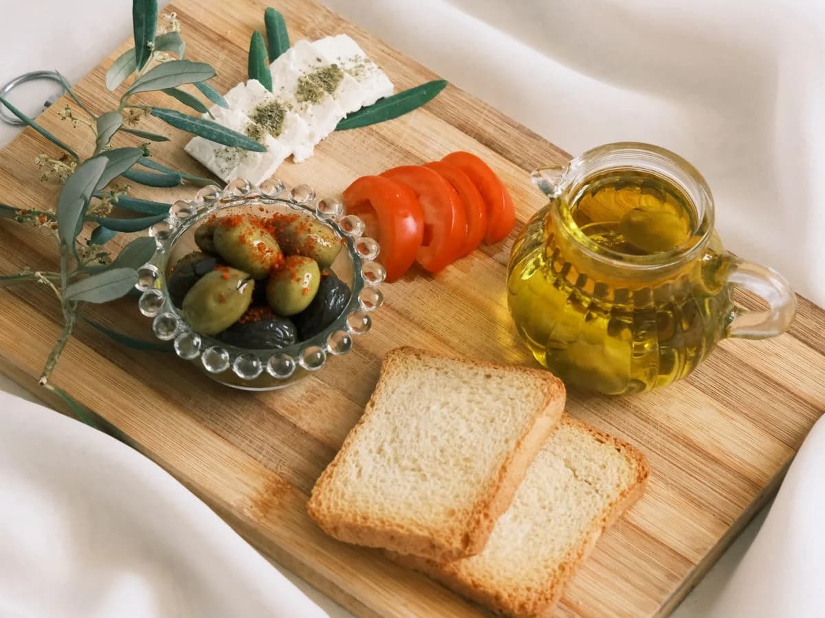زيت ثفل الزيتون غولدن أويسس — Golden Oasis