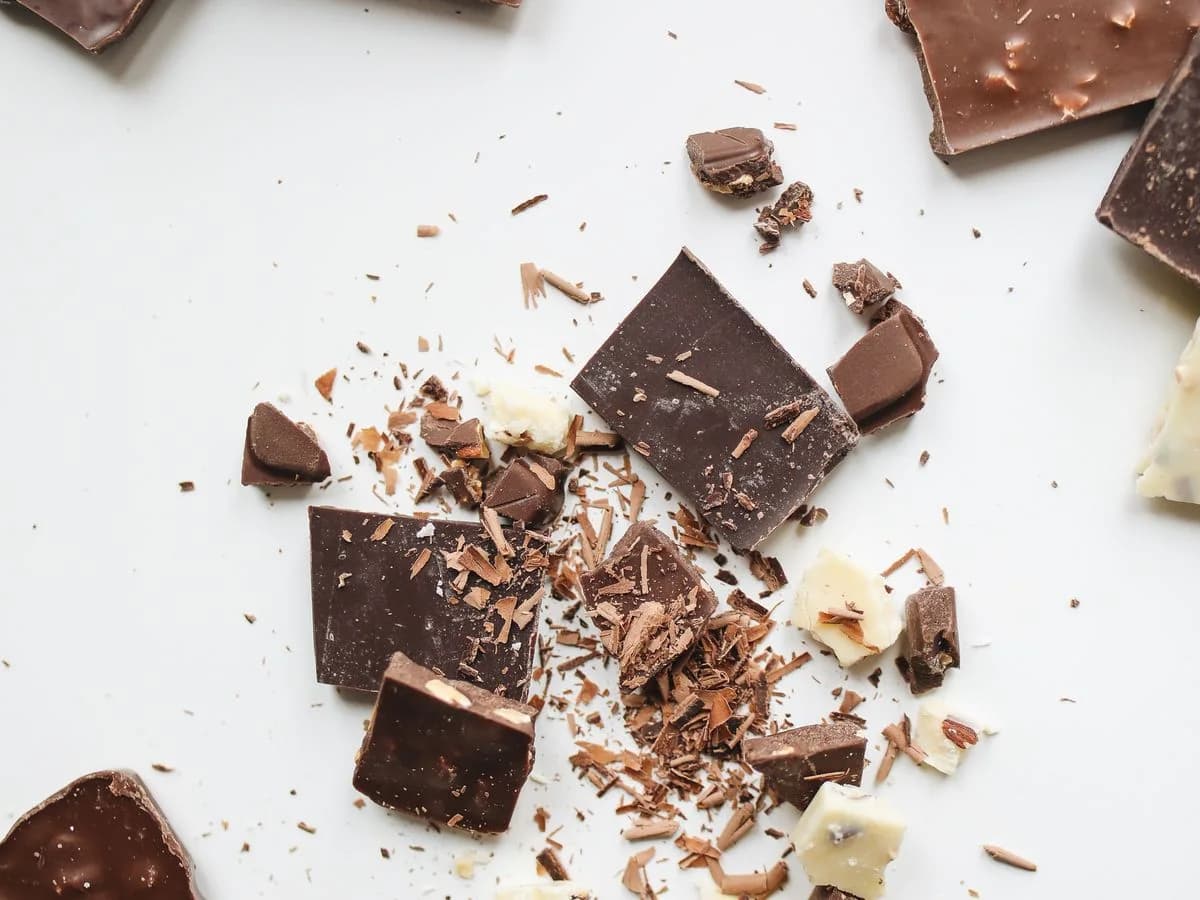 شوكولاتة كادبوري ديري ميلك — Cadbury