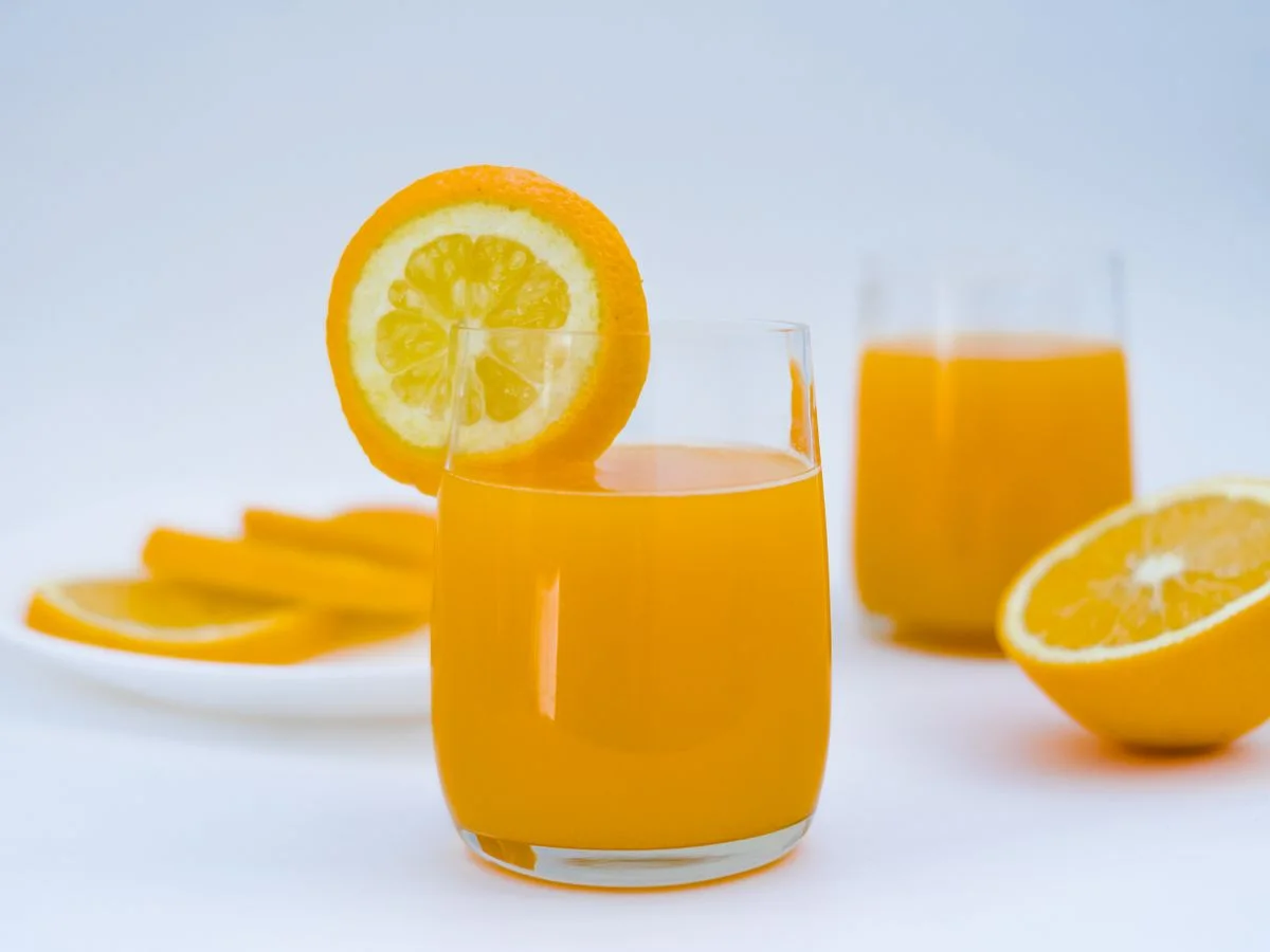 عصائر نازك وتان تان وهنار وتوب الريان — Juices