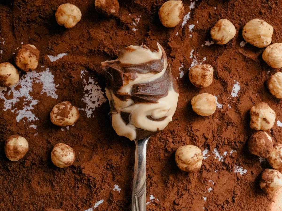 كريمات الدهن بالفستق والبندق كلوغر شيف — Kluger Chef