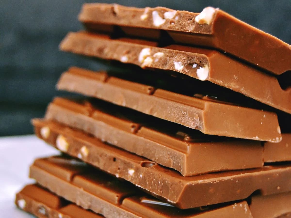 شوكولاتة فيريرو روشيه — Ferrero Rocher