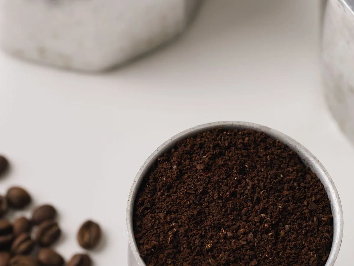قهوة إيلي الإيطالية — illy