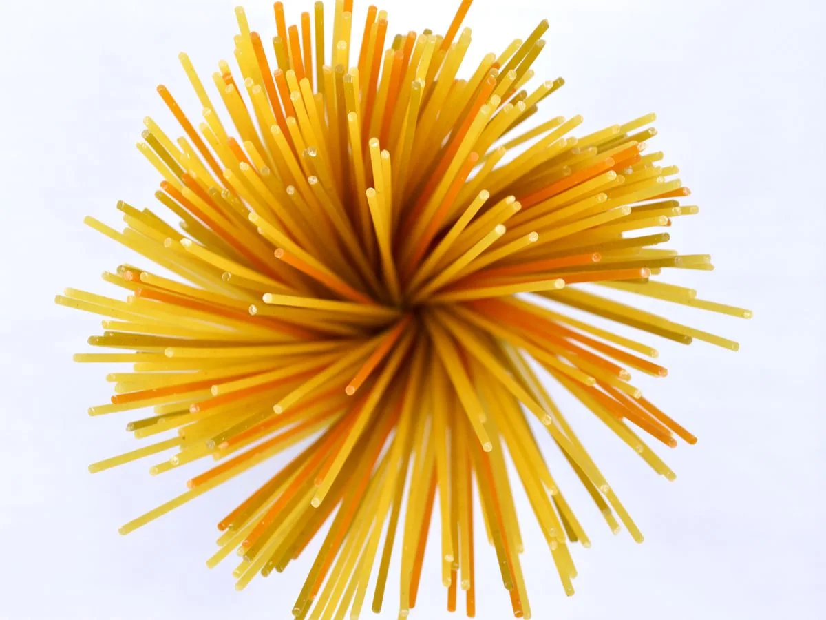 المعكرونة الطويلة