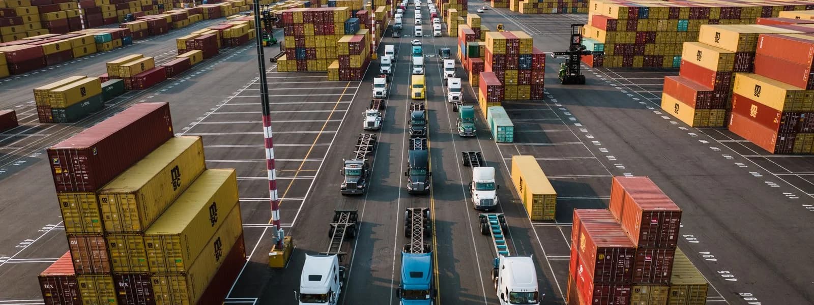 نصار هولدينغ غروب (R.E.M)