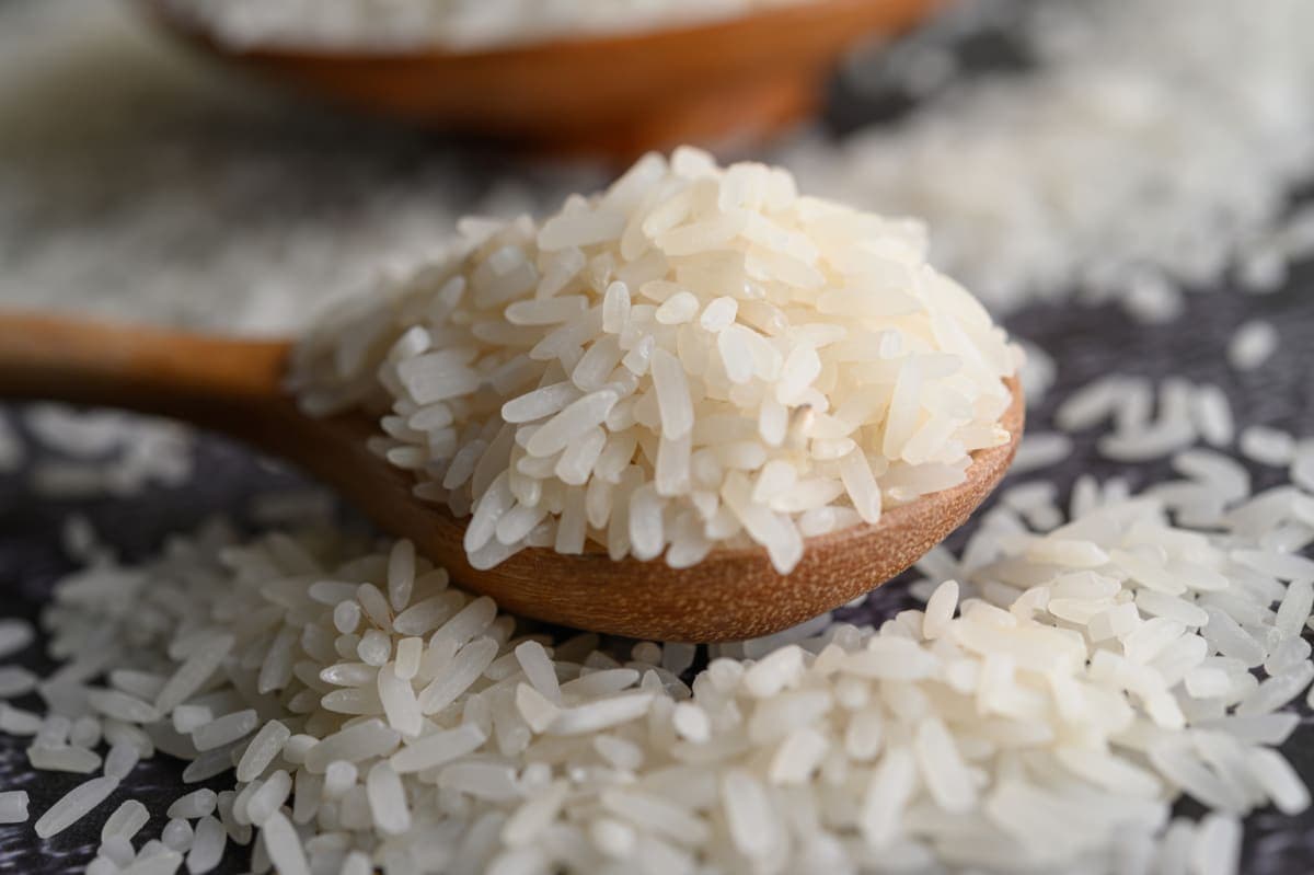 أرز IRRI-6 متوسط الحبة — للاستهلاك اليومي