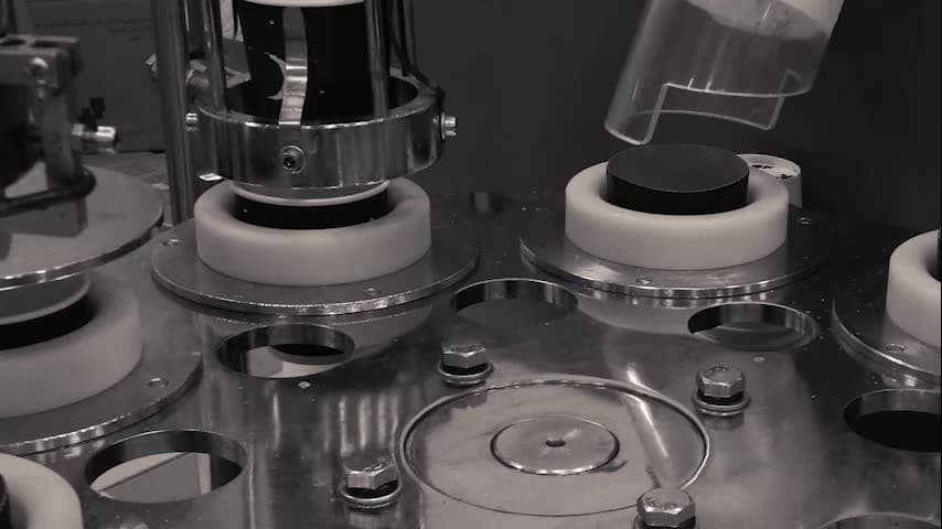 Squarehead Factory — أكواب ورقية وتغليف